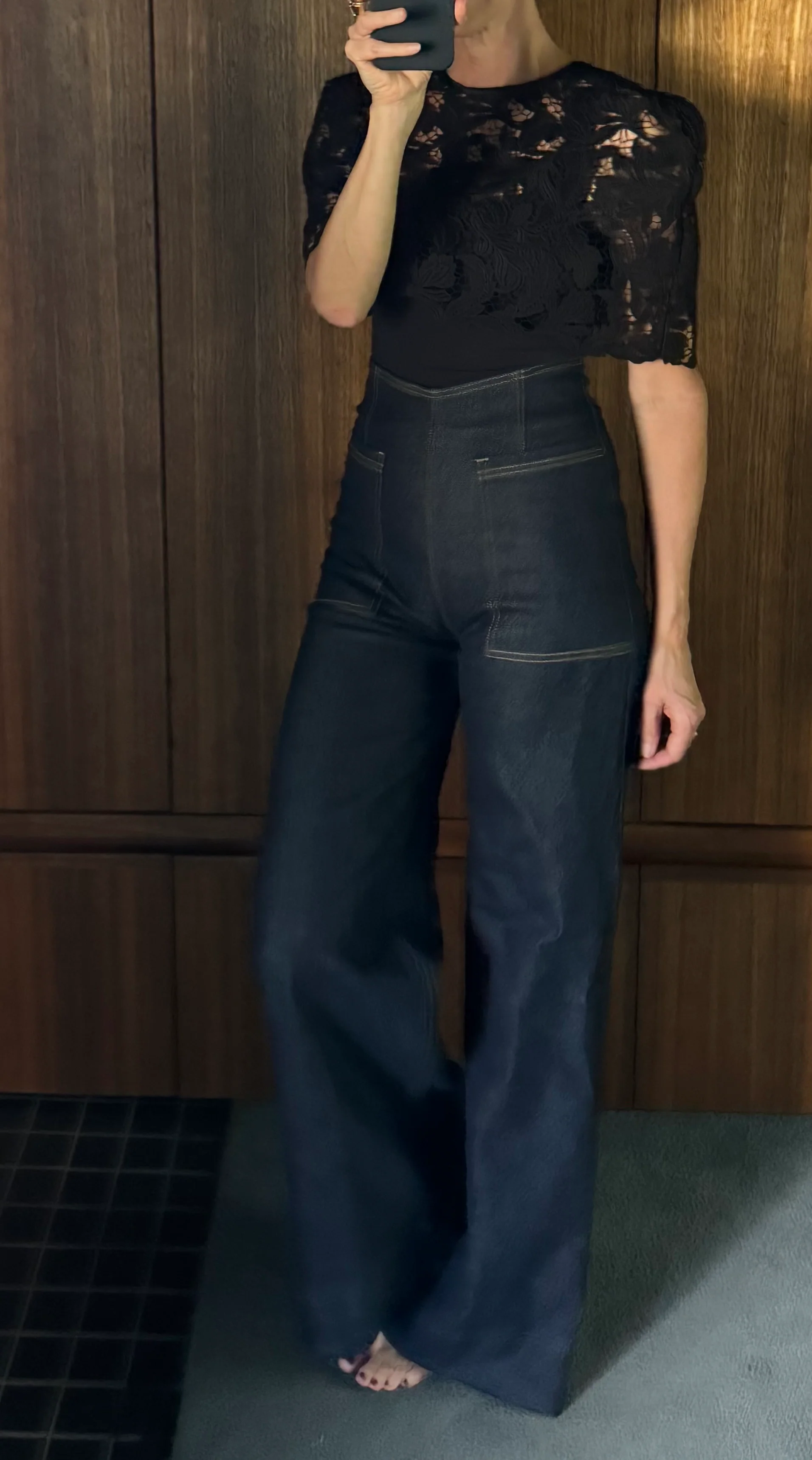 The Florentine Lace Capelet / Noir - Image 6